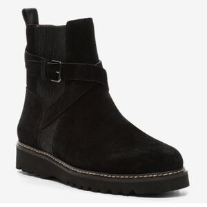 Donald J Pliner Suede Pull on Ankle Boots